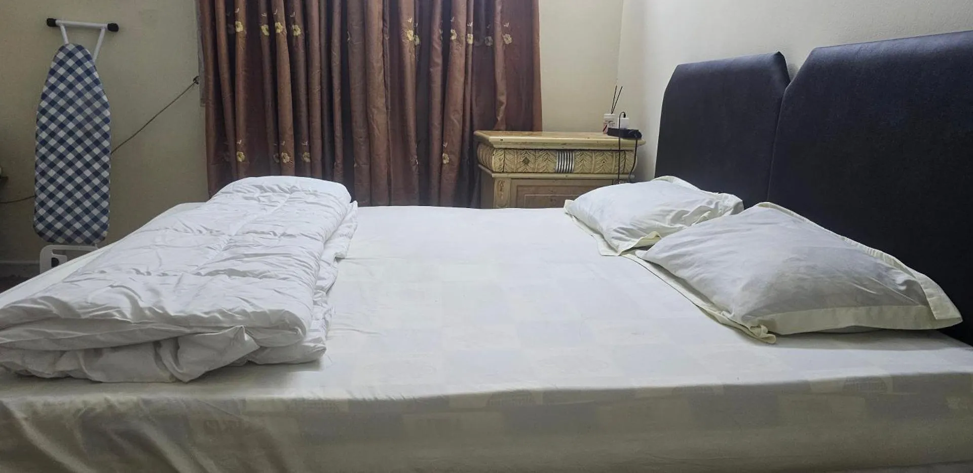 Room Roola Cournich Sharjah Guest house
