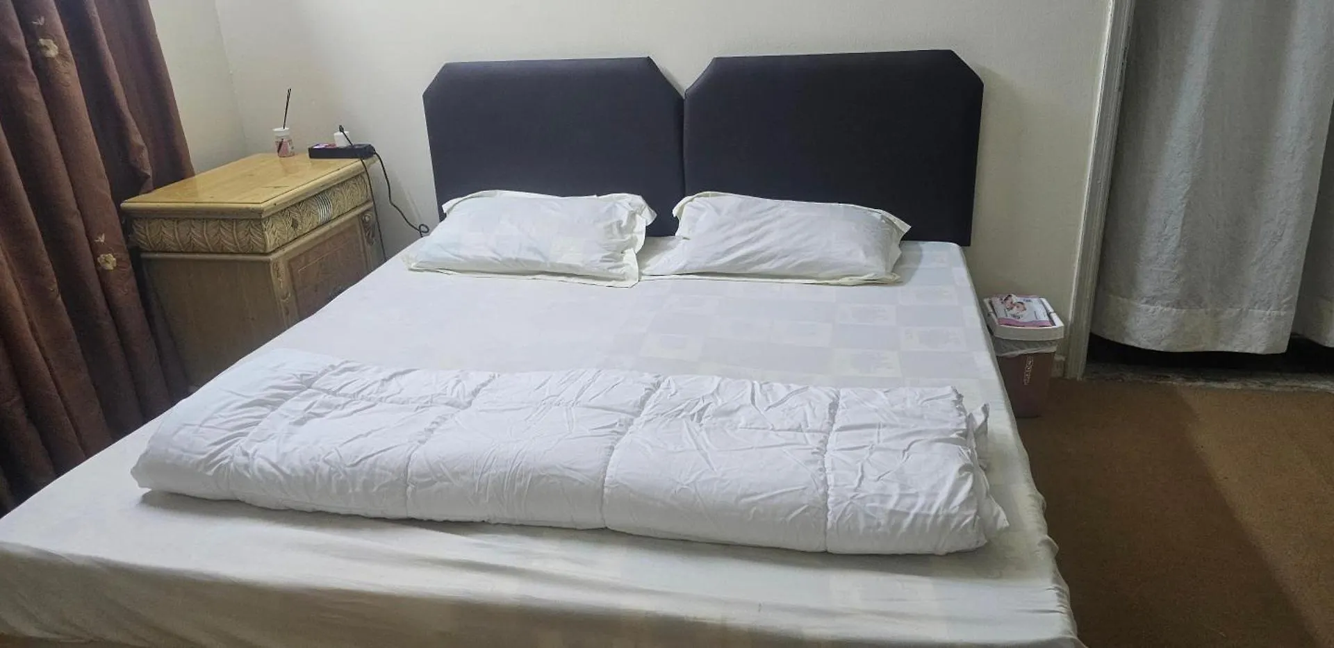 Room Roola Cournich Sharjah Guest house